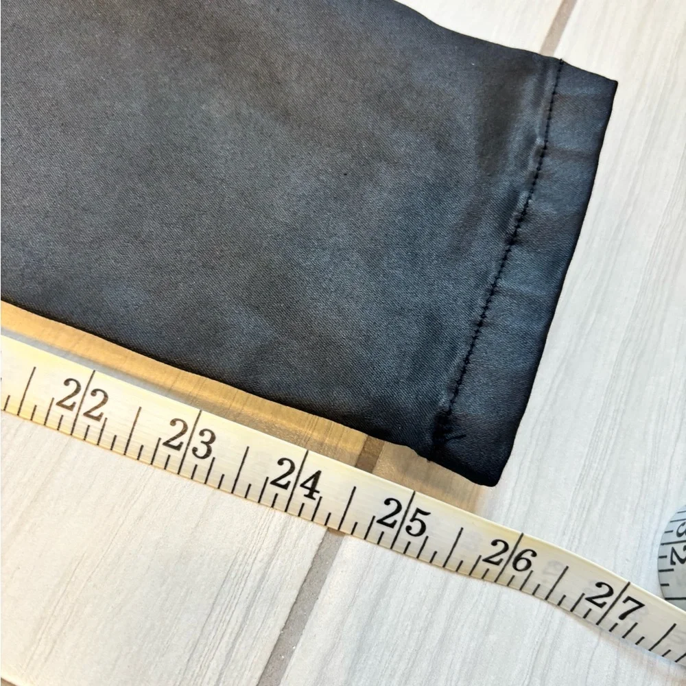 NWT Gianni Bini Black Patent Skinny mid rise Jean/pant new with tags. - Picture 12 of 13